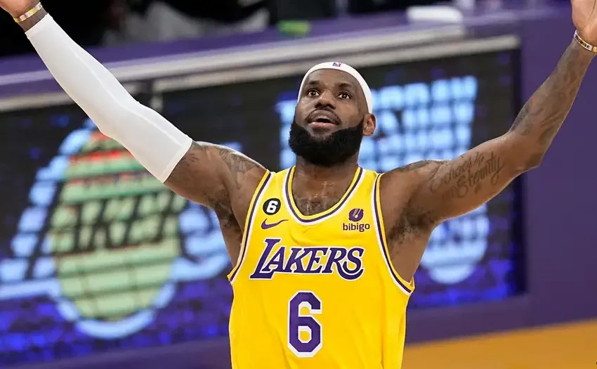  LeBron James será abanderado en los Juegos Olímpicos de París