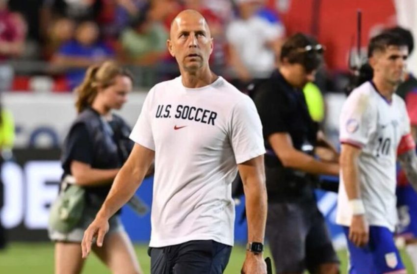  Despiden al entrenador de la selección de EE.UU.