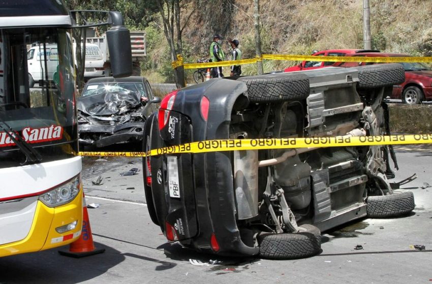  Muertes crecen en las vías de Quito por no usar cascos ni cinturones de seguridad