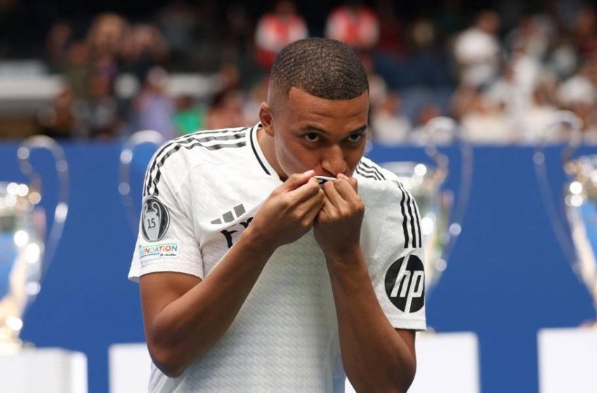  Kylian Mbappé fue presentado en Real Madrid frente a 90.000 asistentes