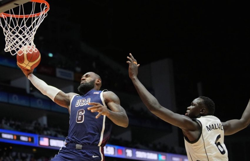  LeBron evita la derrota de Estados Unidos en un final polémico