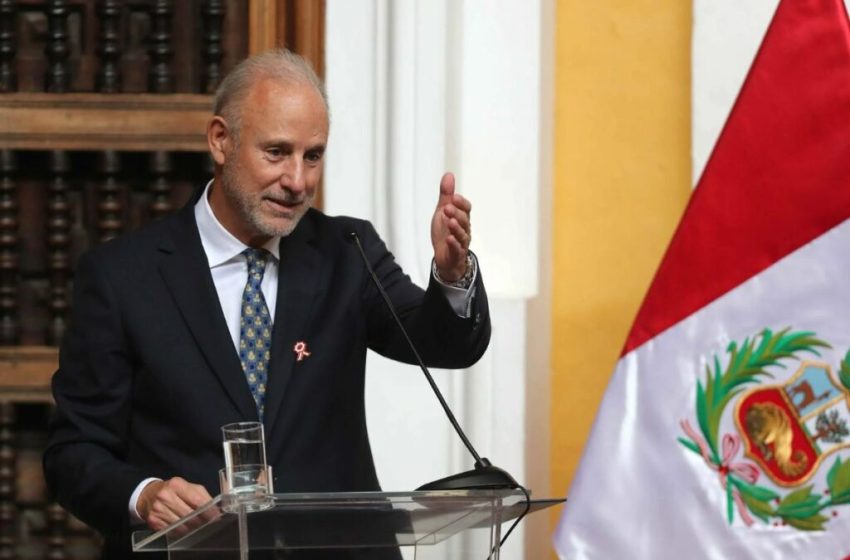  Perú reconoce a Edmundo González como «presidente electo» de Venezuela