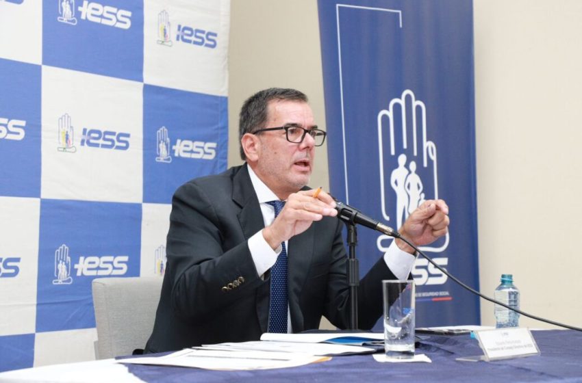  IESS: En mesas técnicas se evalúan reformas como el aumento de la aportación