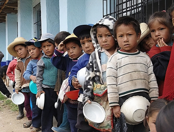  El 20% de niños ecuatorianos sufre desnutrición crónica