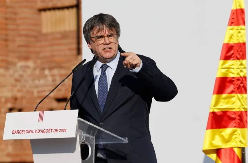  España: Tras su regreso a Barcelona, Carles Puigdemont es buscado por los «mossos»