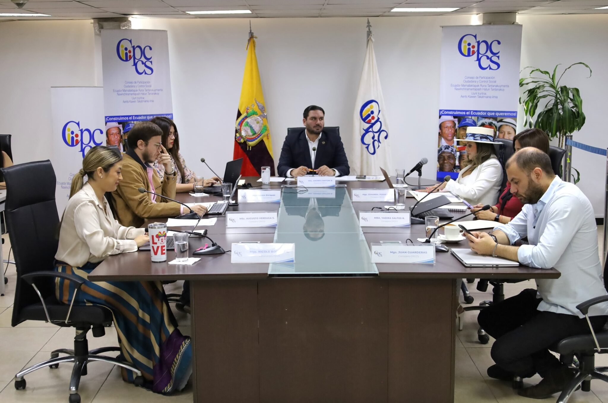  Fiscal General: CPCCS amplía plazo para afinar el reglamento para concurso