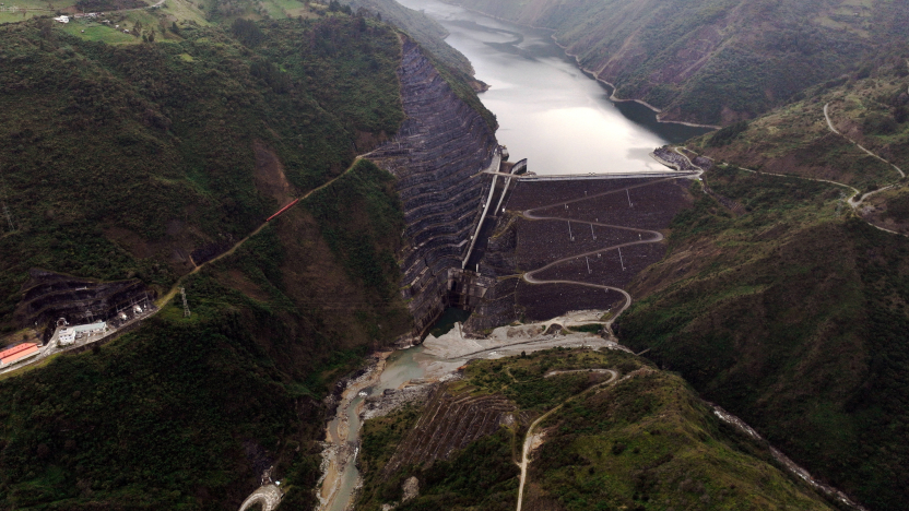  ¿Qué pasó con Cardenillo y Santiago, el salvavidas para la crisis eléctrica?