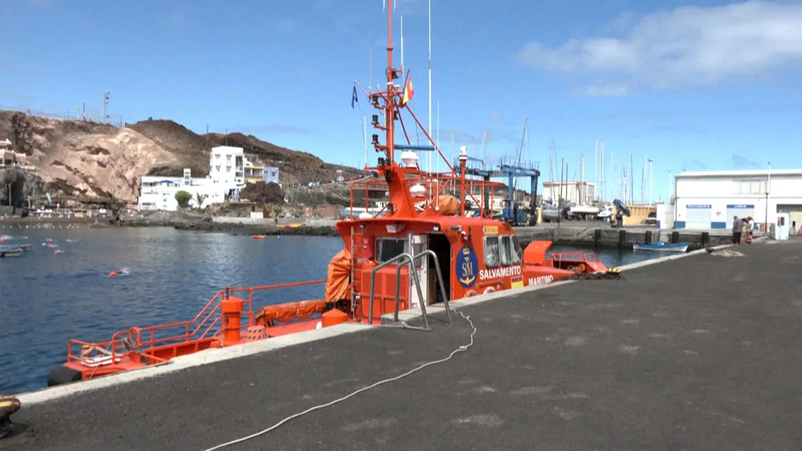  Islas Canarias: 9 migrantes muertos y 50 desaparecidos tras naufragio