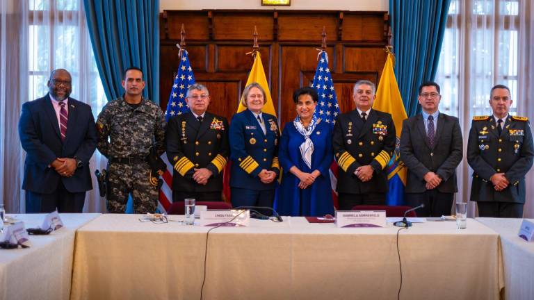  Estados Unidos dice que no prevé establecer presencia militar en Ecuador