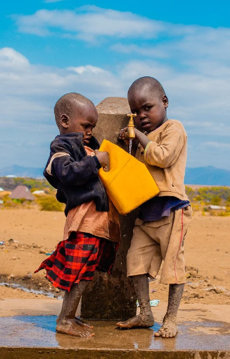  La mitad de la población mundial no tiene acceso seguro al agua potable