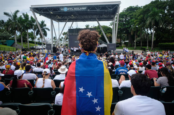  Trump promete masiva deportación de migrantes e iniciaría con venezolanos