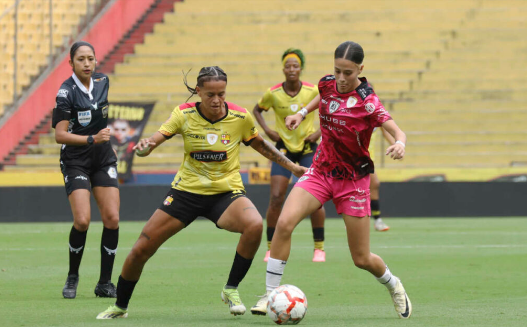  Dragonas vs. Barcelona juegan por el título de la Superliga Femenina