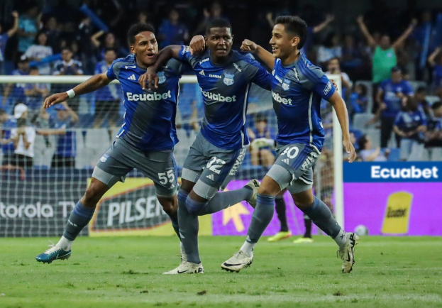  Emelec derrota a Técnico Universitario y se recupera en la tabla de la LigaPro