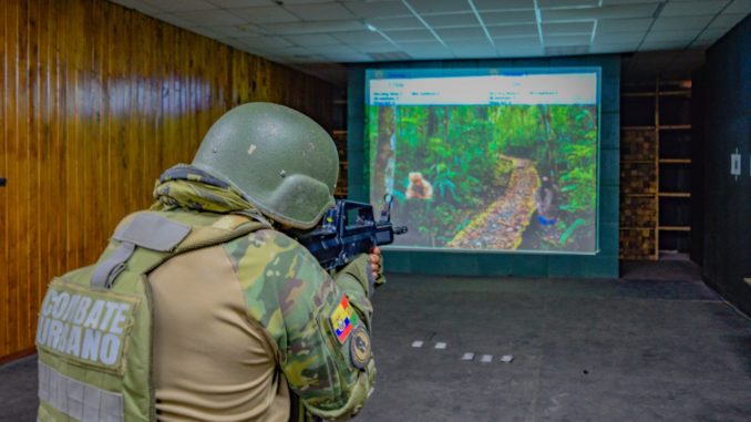  Ecuador fabricará sus propias armas bajo estándares de EE.UU.