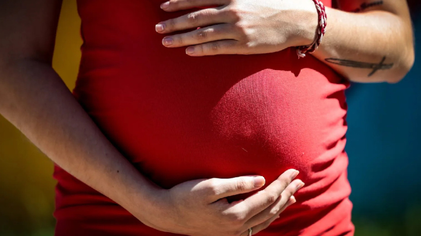  En el sistema educativo hay cerca de 400.000 madres adolescentes