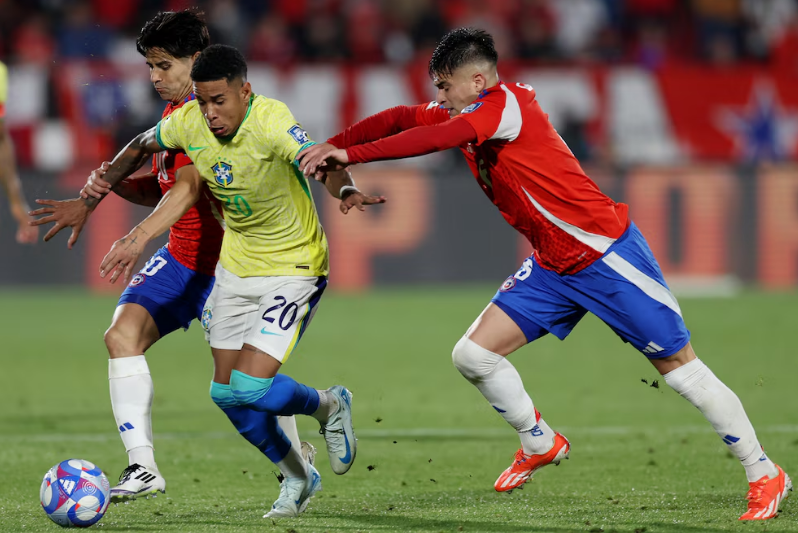  Brasil venció 2-1 al Chile de Gareca y lo hundió en la tabla de las Eliminatorias