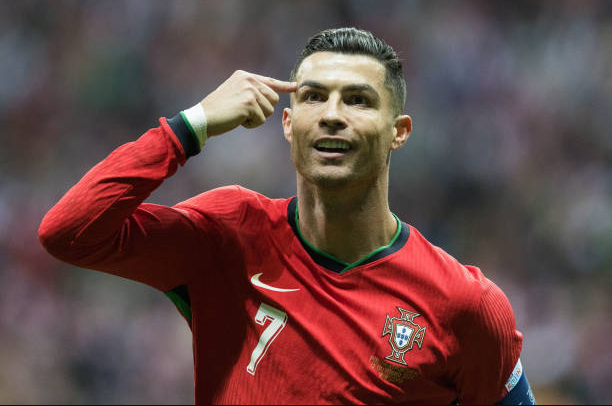  Ronaldo y Messi lideran lista de jugadores mejor pagados del 2024