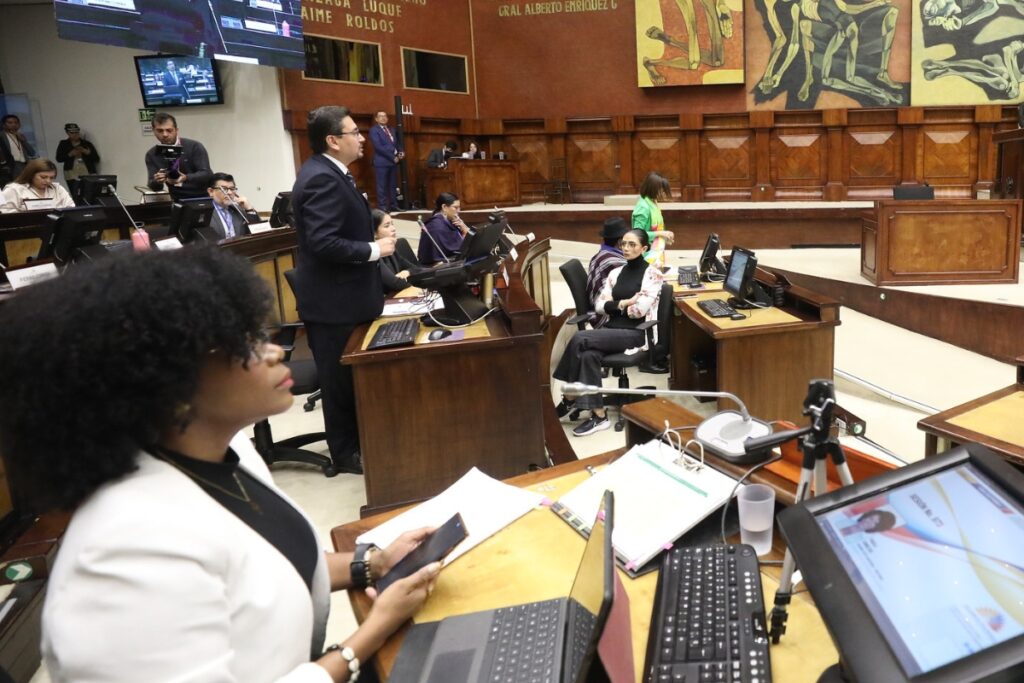  Correísmo pierde impulso y acumula tres derrotas en la Asamblea Nacional