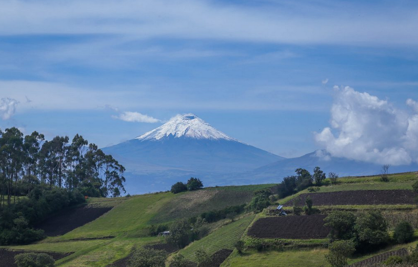  Quito: Preocupación y dudas por las acciones para preservar el volcán Ilaló