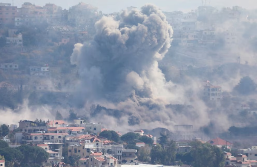  La aviación israelí bombardea bases militares de Hezbollah en Líbano