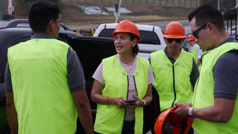  Contraloría examina compras realizadas para paliar crisis energética