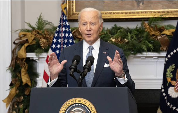  Biden conmuta penas a 1.500 personas, el mayor acto de clemencia en EE. UU.