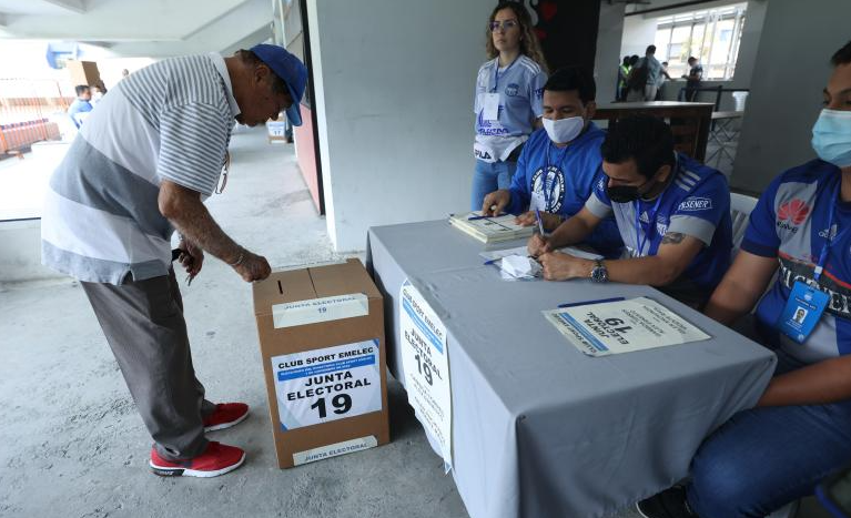  Los miembros del Tribunal Electoral para las elecciones de Emelec