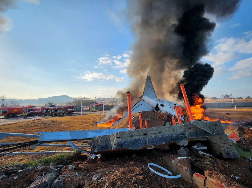  Al menos 176 personas murieron en un accidente aéreo en Corea del Sur