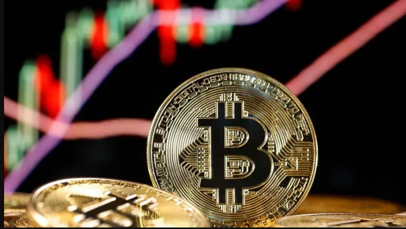  Bitcoin alcanza récord de $100.000 por expectativas ante el gobierno de Trump