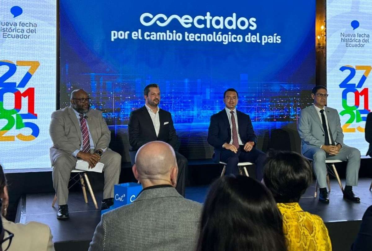  CNT y Google firman acuerdo para transformación de servicios públicos