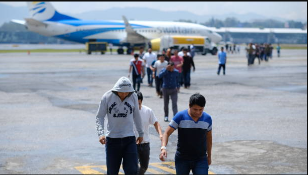  Honduras eliminará base militar de EE.UU. si inician las deportaciones